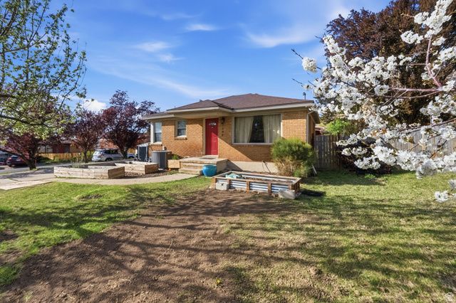 1246 E 7TH ST, Ogden, UT 84404