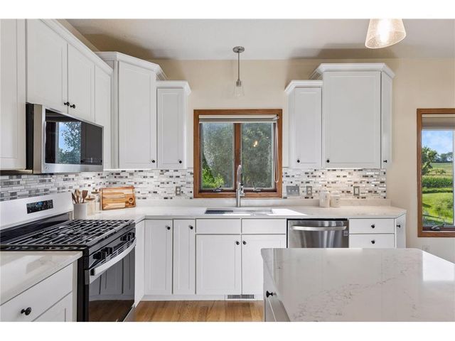 1749 110th Avenue, Hammond, WI 54015