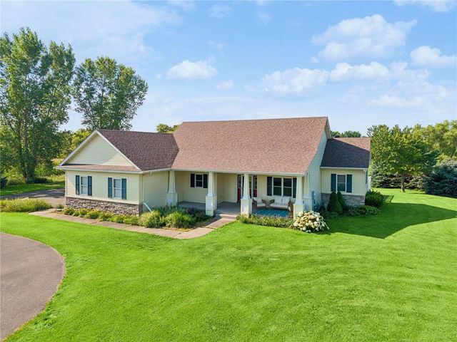 1749 110th Avenue, Hammond, WI 54015