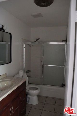 912 Hilldale 3, West Los Angeles, CA 90069
