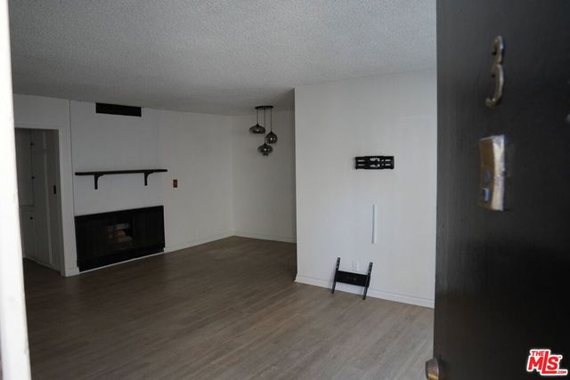 912 Hilldale 3, West Los Angeles, CA 90069