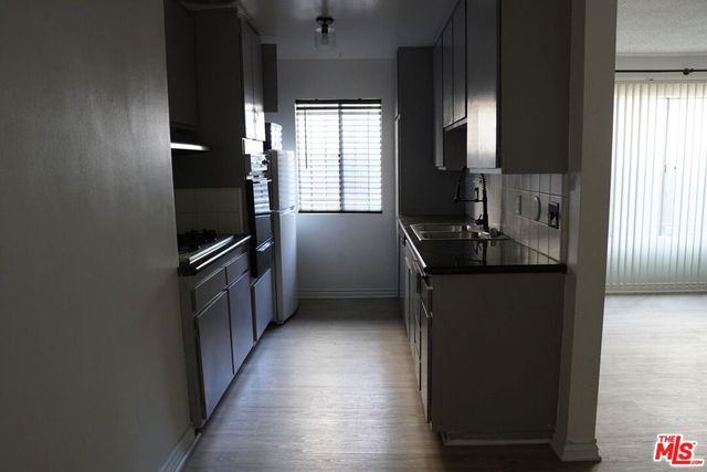 912 Hilldale 3, West Los Angeles, CA 90069