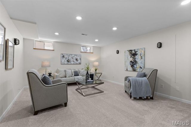 60 Winding Stair Way, O'fallon, MO 63368