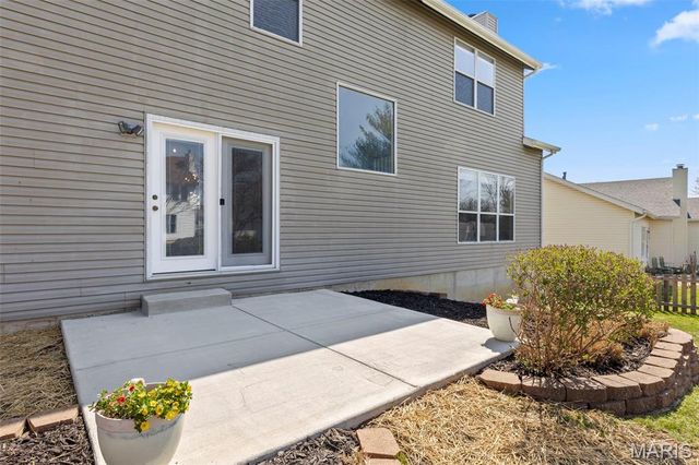 60 Winding Stair Way, O'fallon, MO 63368