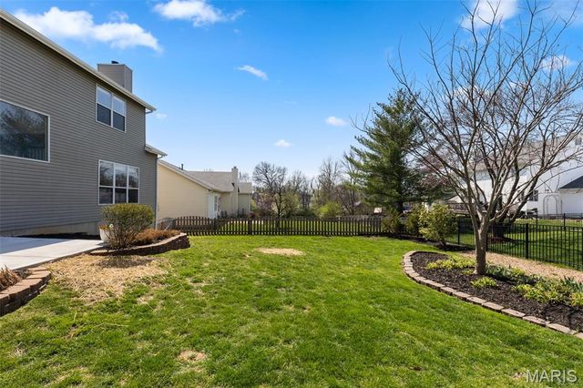 60 Winding Stair Way, O'fallon, MO 63368