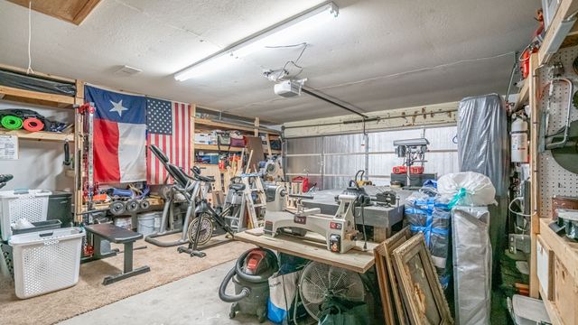 5325 Mission Circle, De Cordova, TX 76049