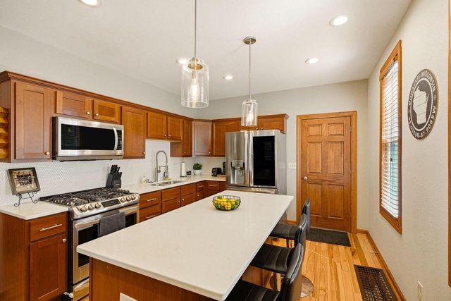 216 Smith STREET, Milwaukee, WI 53207