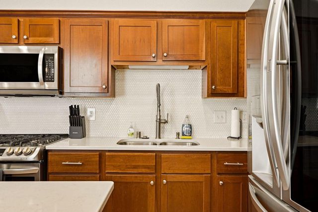 216 Smith STREET, Milwaukee, WI 53207