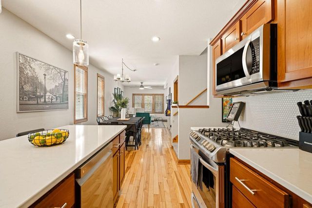 216 Smith STREET, Milwaukee, WI 53207