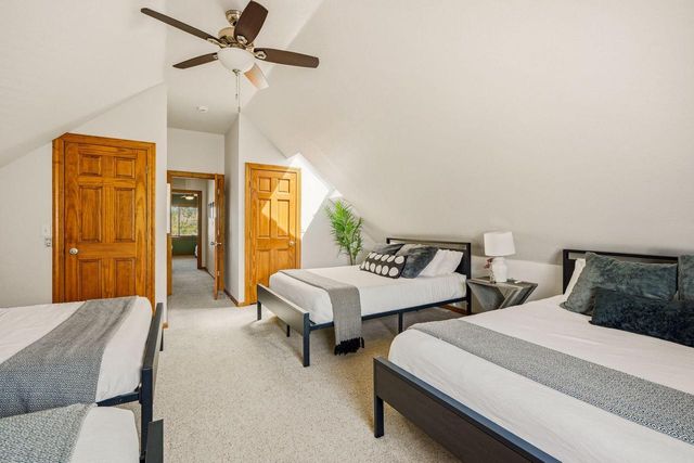 216 Smith STREET, Milwaukee, WI 53207