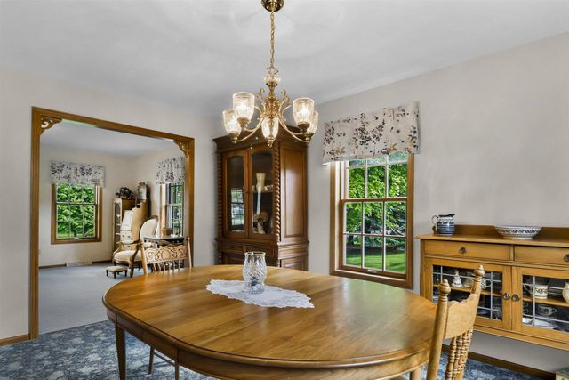 2869 Northwynde Passage, Sun Prairie, WI 53590