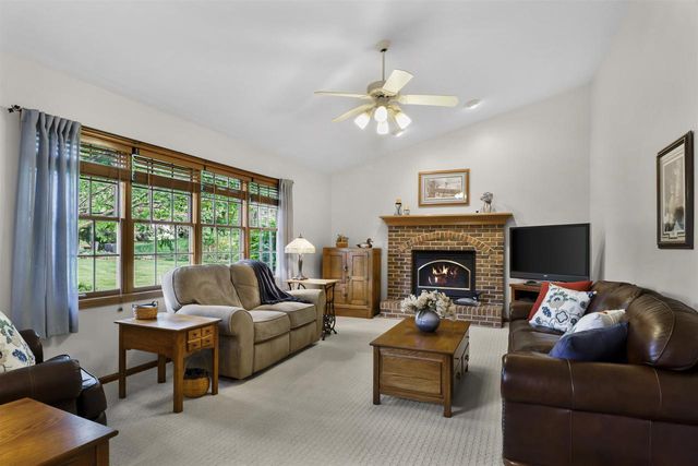 2869 Northwynde Passage, Sun Prairie, WI 53590