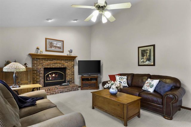 2869 Northwynde Passage, Sun Prairie, WI 53590