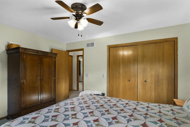 2869 Northwynde Passage, Sun Prairie, WI 53590