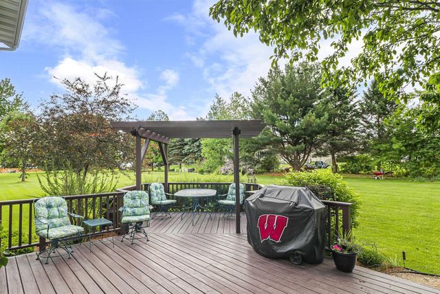 2869 Northwynde Passage, Sun Prairie, WI 53590