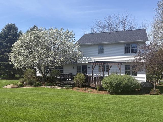 2869 Northwynde Passage, Sun Prairie, WI 53590