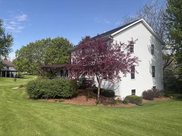 2869 Northwynde Passage, Sun Prairie, WI 53590