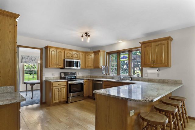 2869 Northwynde Passage, Sun Prairie, WI 53590