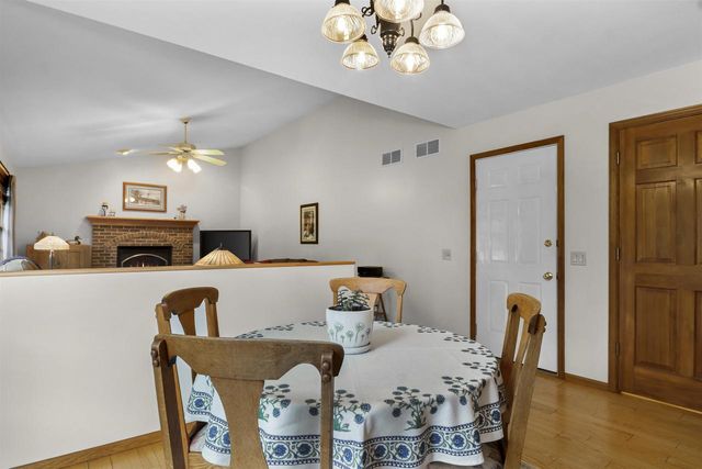 2869 Northwynde Passage, Sun Prairie, WI 53590