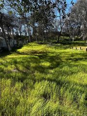 5614 Crawford Avenue, Clearlake, CA 95422