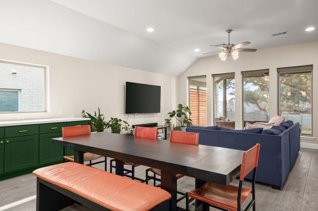 1412 Spring Gulch LN, Georgetown, TX 78628