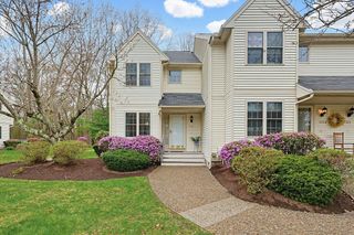 3301 Maple Brook Road 3301, Bellingham, MA 02019