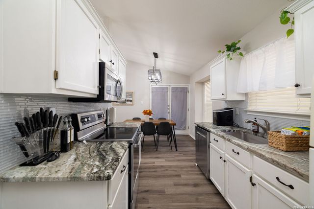 9011 ARCH BRG, San Antonio, TX 78254