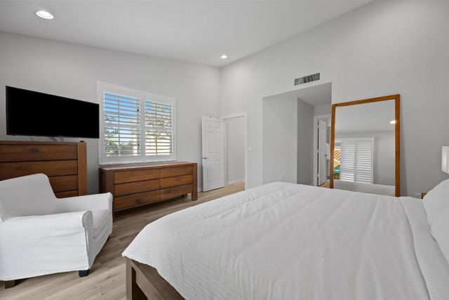 11765 St Andrews Place 106, Wellington, FL 33414