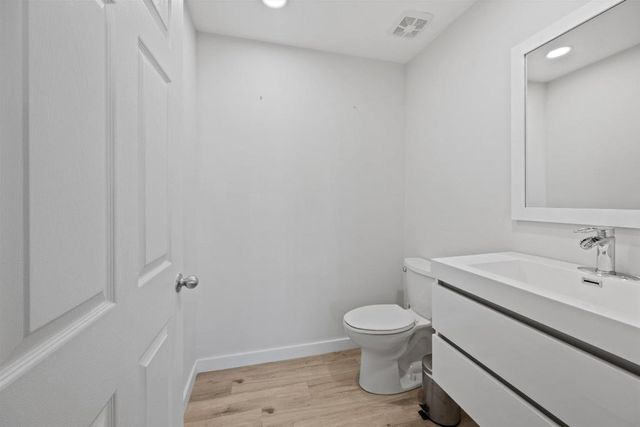 11765 St Andrews Place 106, Wellington, FL 33414