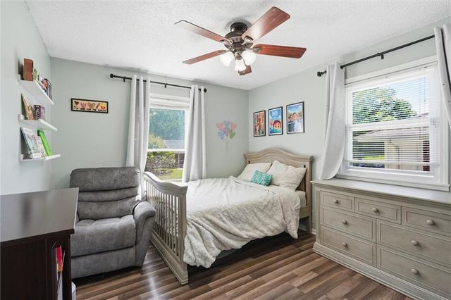 16100 E Cogan Drive, Independence, MO 64055
