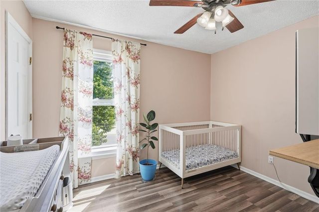16100 E Cogan Drive, Independence, MO 64055