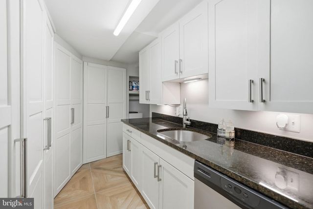 2708 P ST NW, Washington, DC 20007