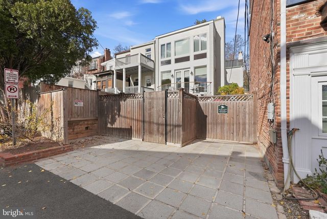 2708 P ST NW, Washington, DC 20007