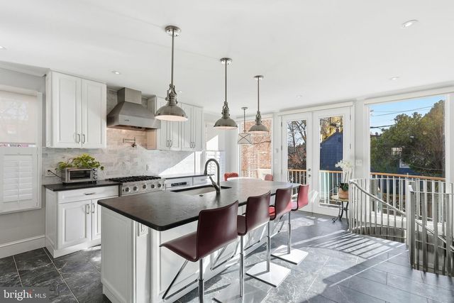 2708 P ST NW, Washington, DC 20007