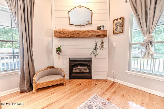 136 N Alma Street, Vass, NC 28394