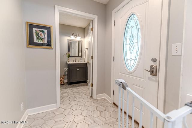 136 N Alma Street, Vass, NC 28394