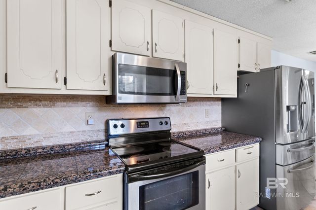 33135 Collier Road, Lillian, AL 36549