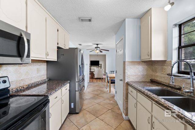 33135 Collier Road, Lillian, AL 36549