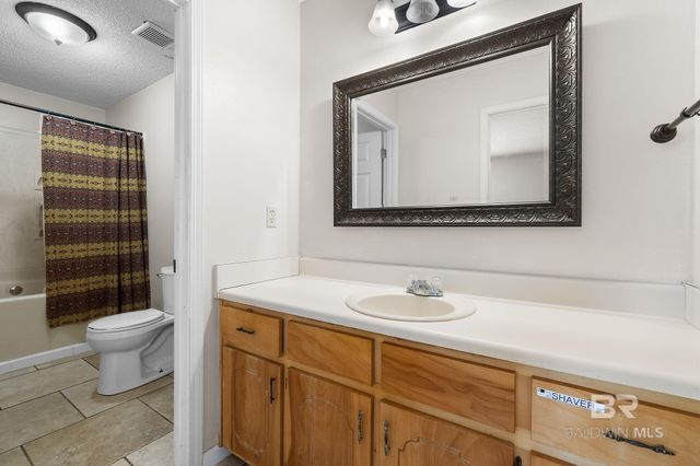 33135 Collier Road, Lillian, AL 36549