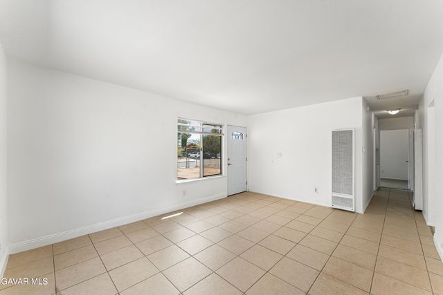 3731 W Avenue K14, Lancaster, CA 93536