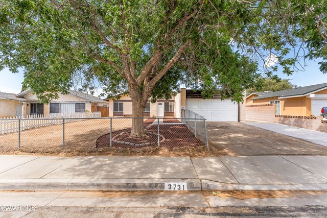 3731 W Avenue K14, Lancaster, CA 93536