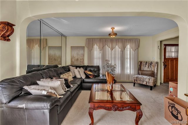 178 Hastings Avenue, Buffalo, NY 14215