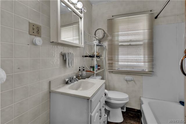 178 Hastings Avenue, Buffalo, NY 14215