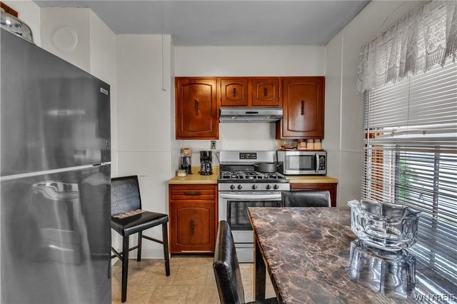 178 Hastings Avenue, Buffalo, NY 14215