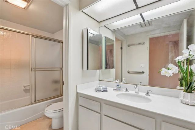 3432 S Peck Avenue 302, San Pedro, CA 90731