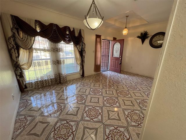 12928 Honey Locust Circle, Fort Worth, TX 76040