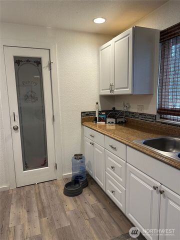 6906 36th Avenue, Lacey, WA 98503