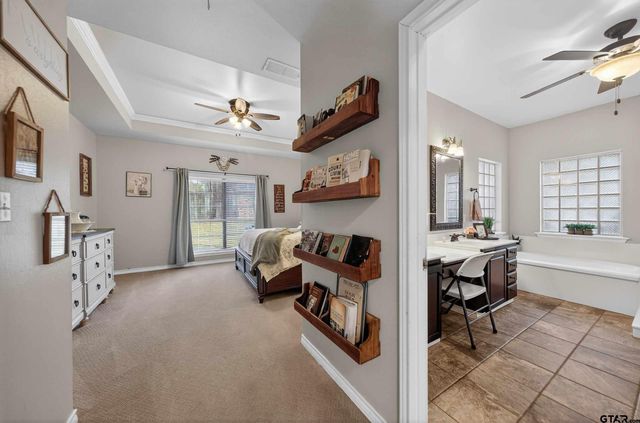 2108 Baylor Dr, Jacksonville, TX 75766