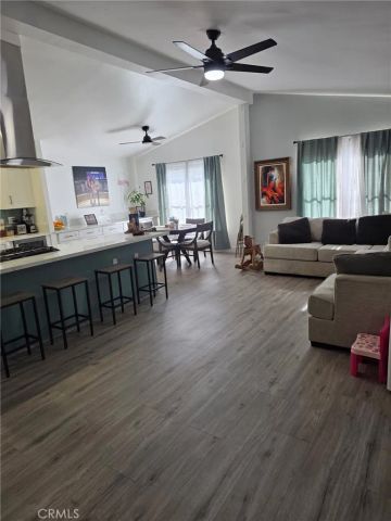 211 S Beach 13, Anaheim, CA 92804