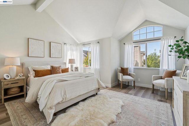 39 Benedict Ct, Alameda, CA 94502